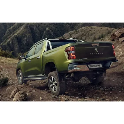 China Brand Auto Parts Factory: Wholesale Front Bumper and Full Car Parts for Landtrek