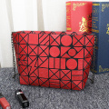 Großhandel Taschen Mode Crossbody Taschen Geometrische Mini Handtaschen mit Ketten PU Ladies Messenger Bag