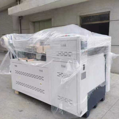 MR-850 Automatische Papierrollen-Stanzmaschine