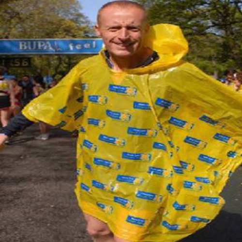 Poncho pioggia monouso interamente stampato con logo personalizzato