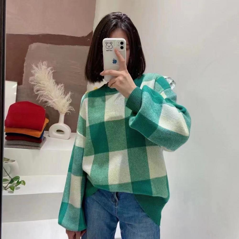 Lady's green checked wool knit pullover