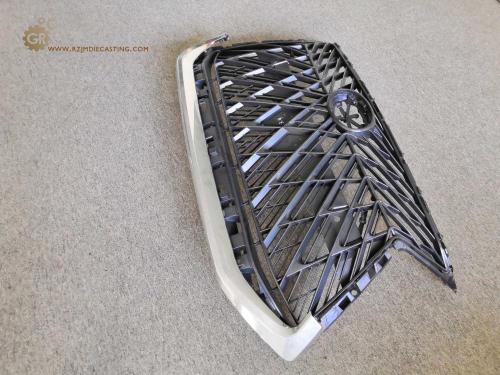 Front Grille Injection Moulding