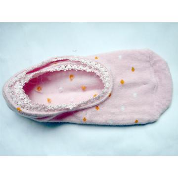 Ladie\'s No Show Socks with Lace