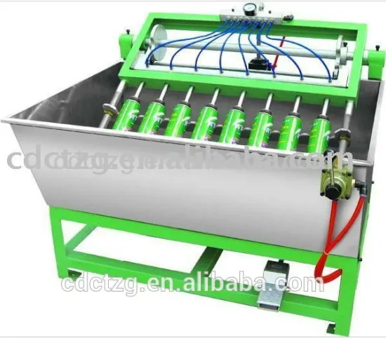 Chemical cans leak detection machine