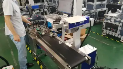 20w   Raycus   online  flying Fiber  Laser marking  machine