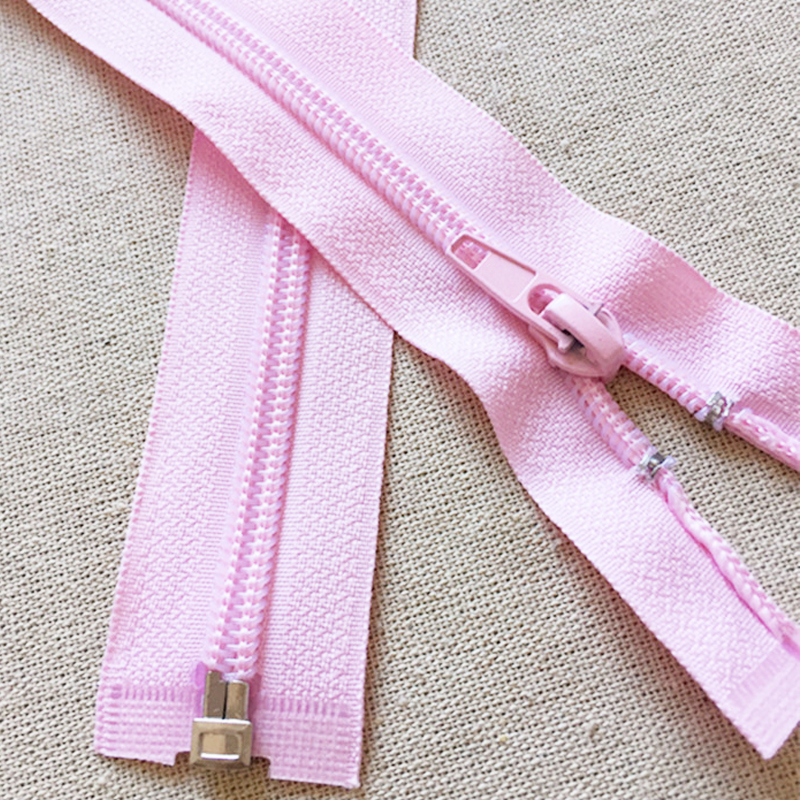 Open zipper KK-1-1