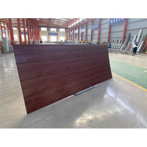 Red Chicken Wing Wood Grain PU Sandwich Panels for Walls
