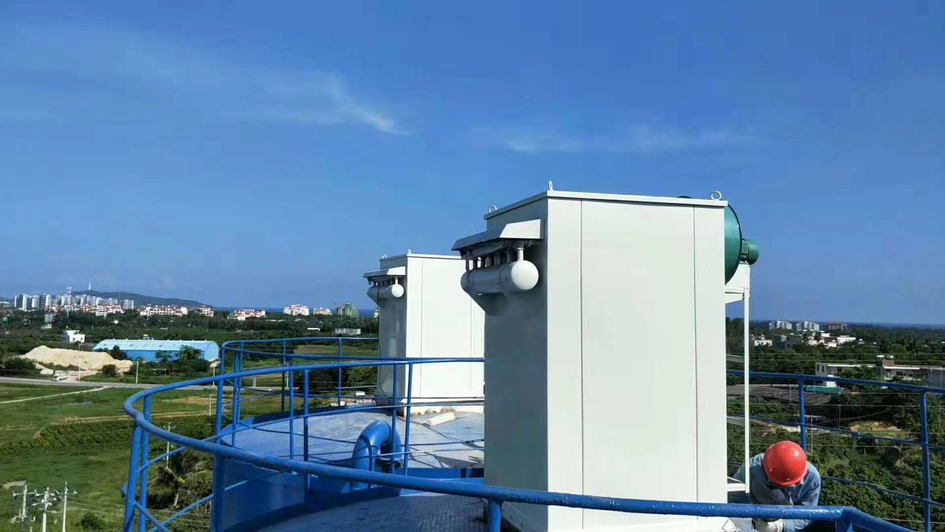 silo top dust collector