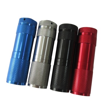 9 LED UV Mini Taschenlampe mit 395nm Wellenlänge und günstigem Aluminiumpreis ", um ihn jedoch seo -freundlicher und prägnanter zu machen, könnten Sie in Betracht ziehen:" Aluminium 9 LED UV Taschenlampe 395 nm - billiges Mini -UV -Licht
