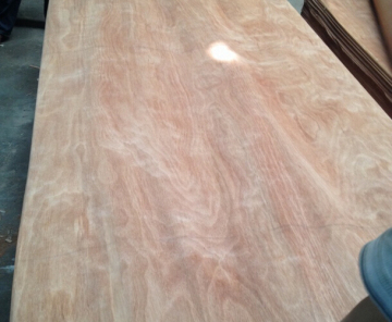 0.28/0.3mm Natural Recon Keruing/Gurjan Veneer for India