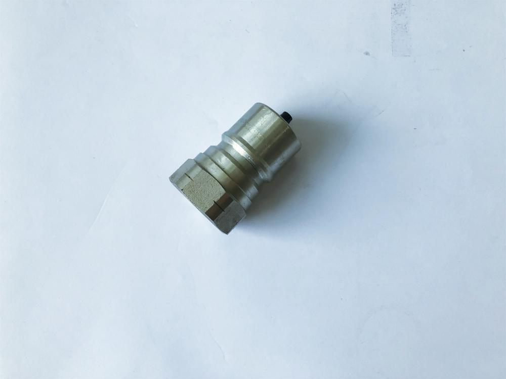 ZFJ6-4020-01N ISO7241-1B carton steel nipple