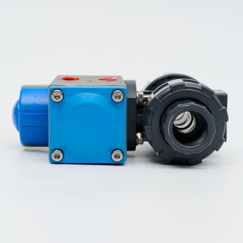 Plastic acid and alkali resistant ball valve