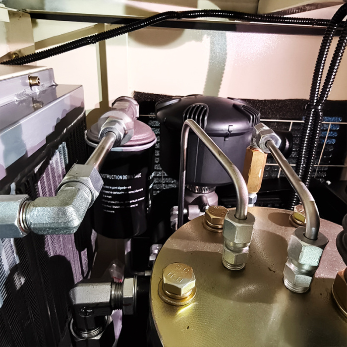 Compresor de aire de tornillo de correa de 4KW de tamaño compacto