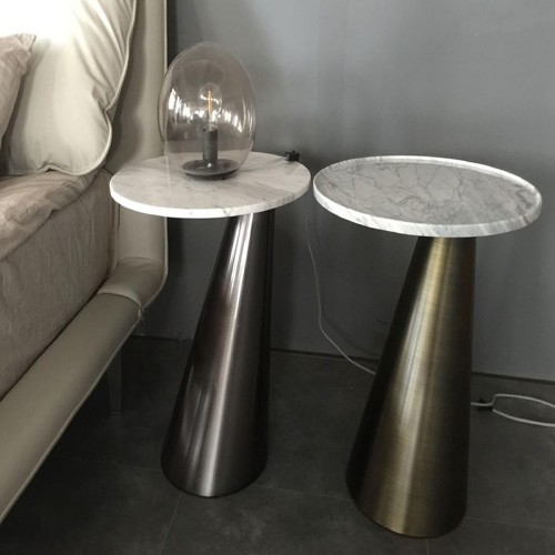 Table d'appoint de cygne moderne italien