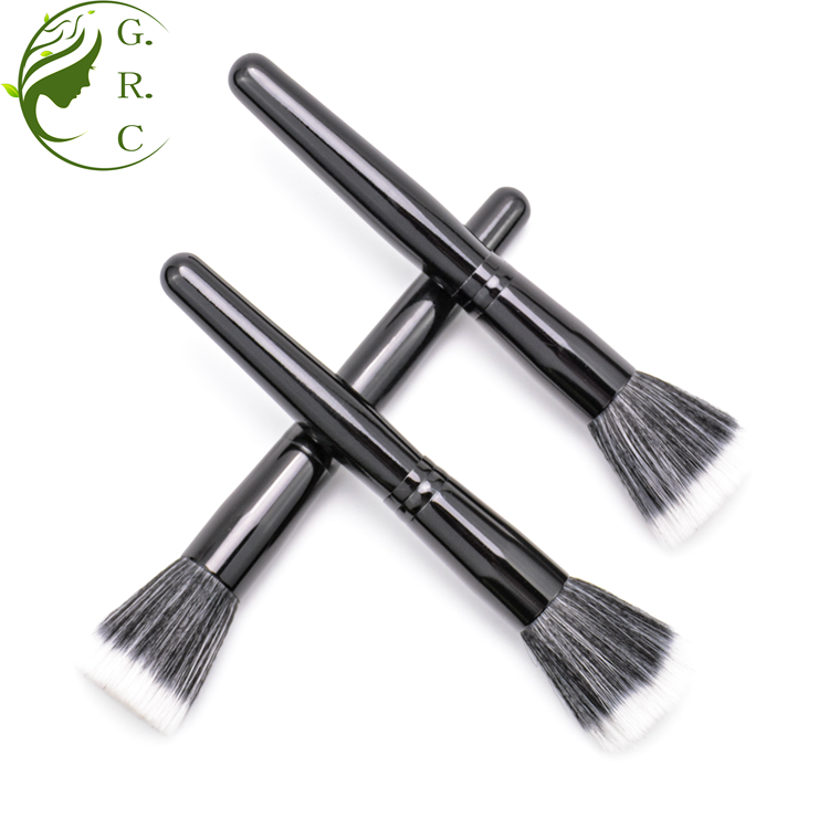 flat top foundation brush
