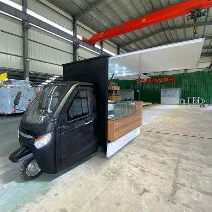 Mobile Gourmet: 3-Wheel Food Innovations