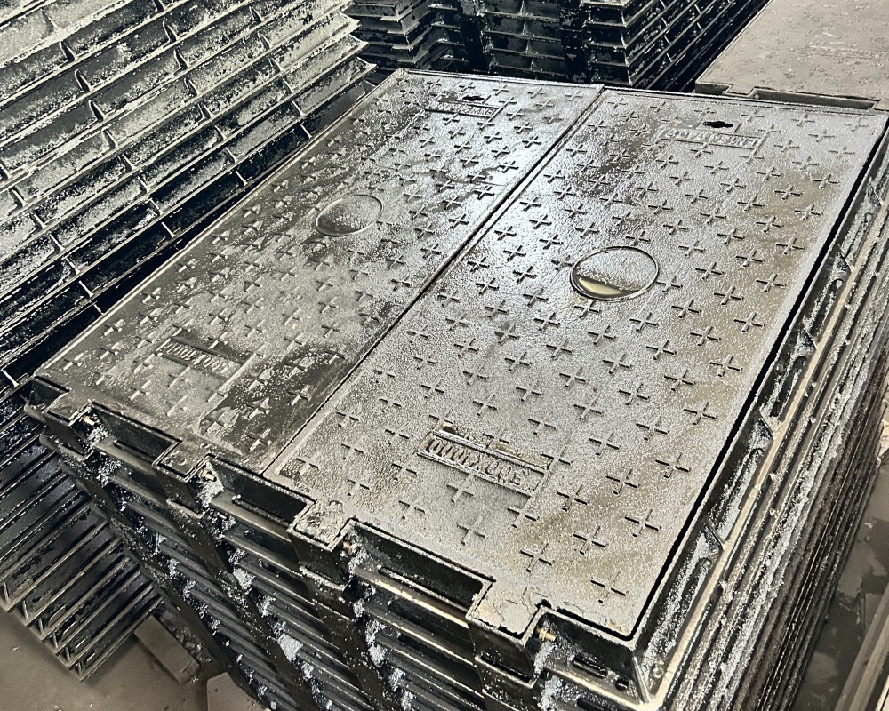manhole cover 7
