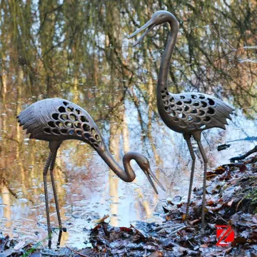 large statue bronze crane for lake decoration