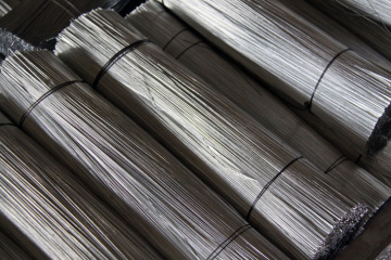 straighted and cut wire