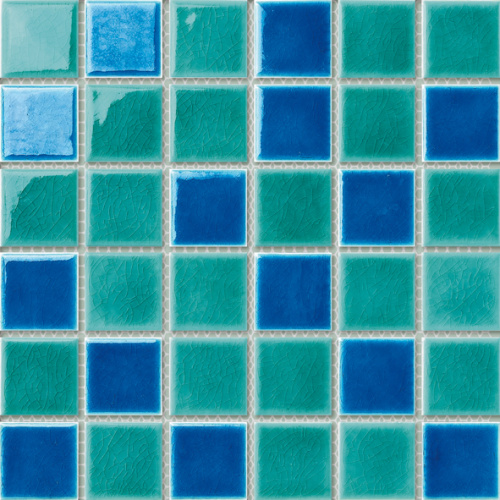 grünes und blaues Porzellanpoolmosaik