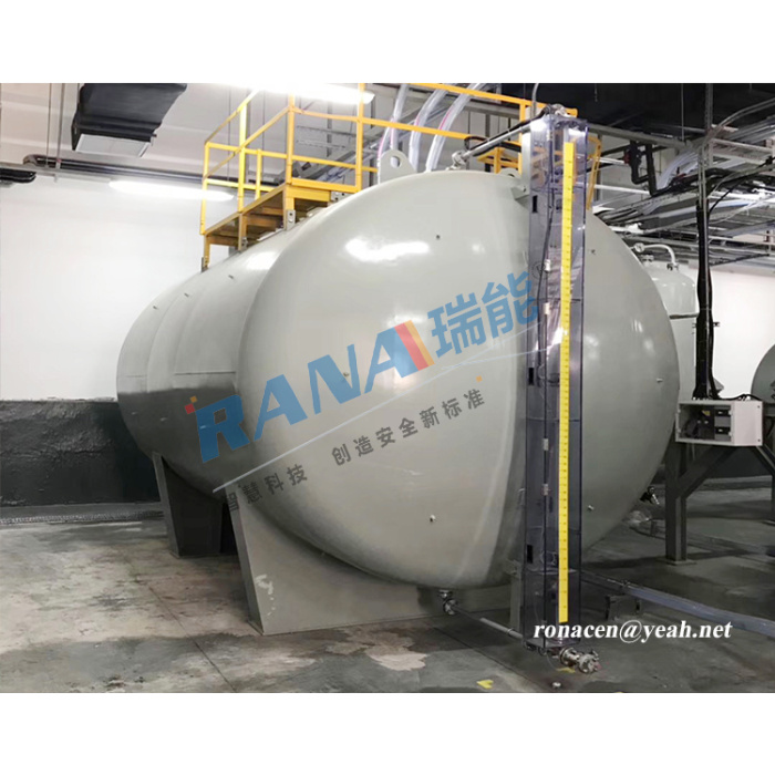 Сталёвы рэзервуар для захоўвання, абліцаваны лістом фторопласта PTFE