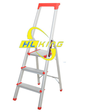 Aluminium folding step ladder