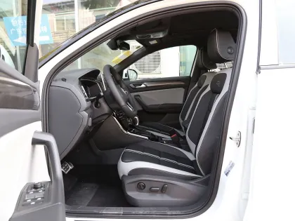 2025 Volkswagen T-ROC 300TSI DSG 2WD Starlight