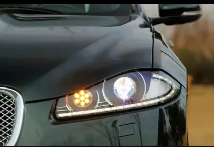 Jaguar XJ 12v Xenon Headlights