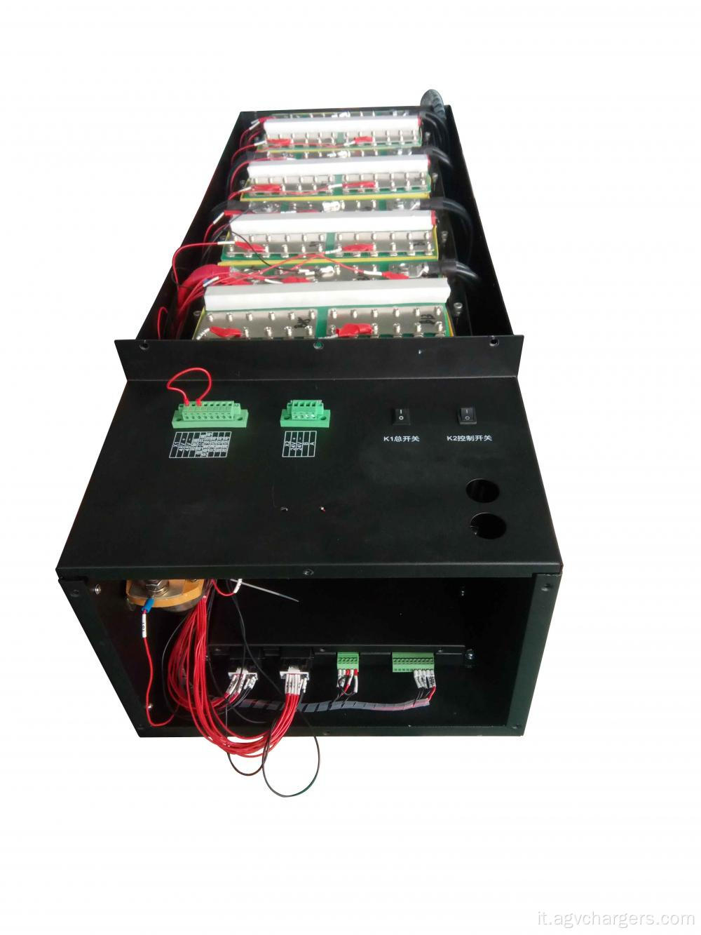 Pacco batteria LiFePO4 prismatico 24V / 48V con BMS incorporato