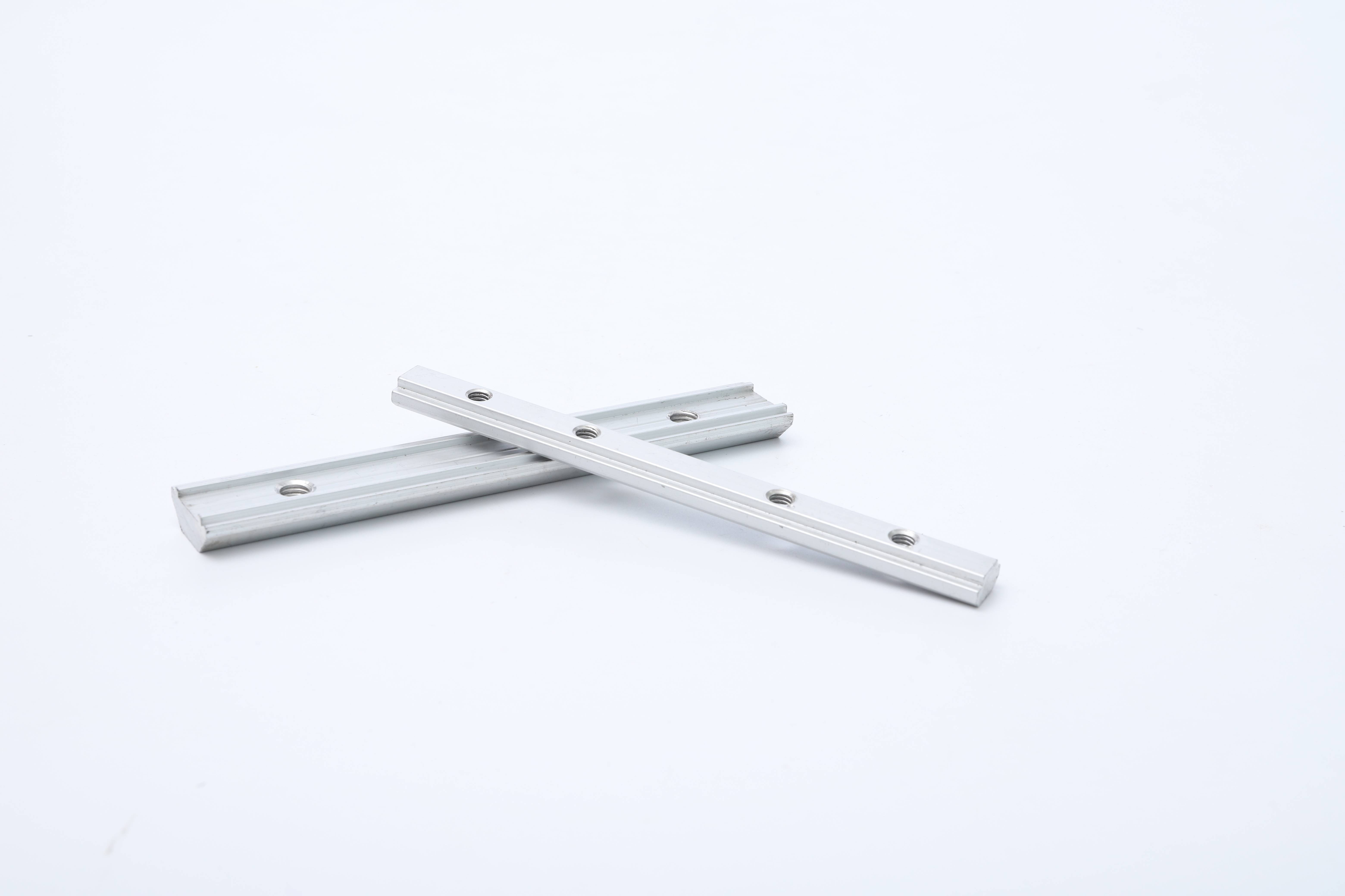 Aluminum alloy anodizied rail connectors