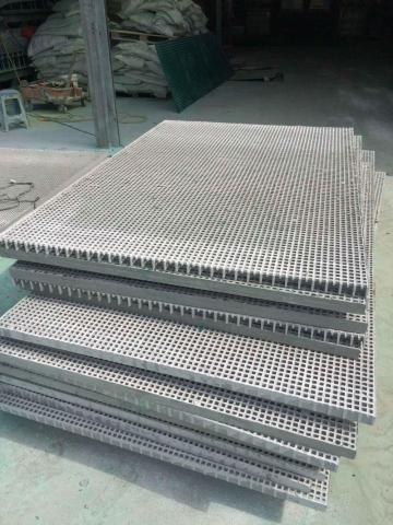 High quality fiberglass reinforced grating