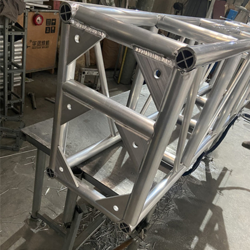 High Capacity Truss for Stage Rigging