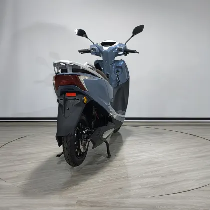 60V23Ah Heavy-Duty E-Moped | 150KG Load | IP65 Certified