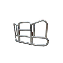 Rugged and durable Deer Guard for Freightliner Cascadia