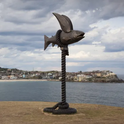 Wholesale seaside metal cast large outdoor bronze fish sculpture for decoration