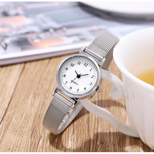 Luxusfrauen Quarz Edelstahlband Handgelenk Uhr Uhr