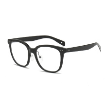 OEM Newest Carbon Fiber Temple High Toughness Carbon Fiber Optical Glasses Supplier