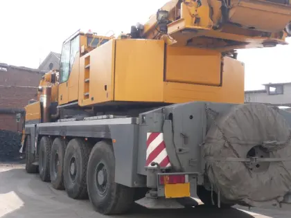 USED LIEBHERR CRANE LTM1200