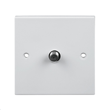 في Series 1 Gang Satellite Socket