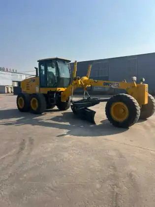 2016 XCMG 1653 Road Grader