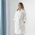 Hotel unisex cotton terry robe ใช้ความทนทานน้ำหนักเบา