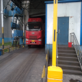 Flexibly adapted mine loading station