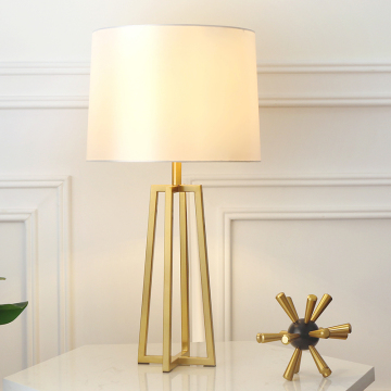 Modern Simple Luxury Decorative Table Lamp for Hotel Bedroom Bedside