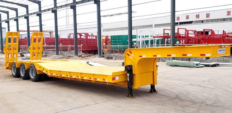 3 Axles Lowbed Trailer