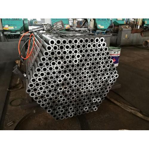 Boiler tube carbon steel and alloy steel seamless boiler tube Factory