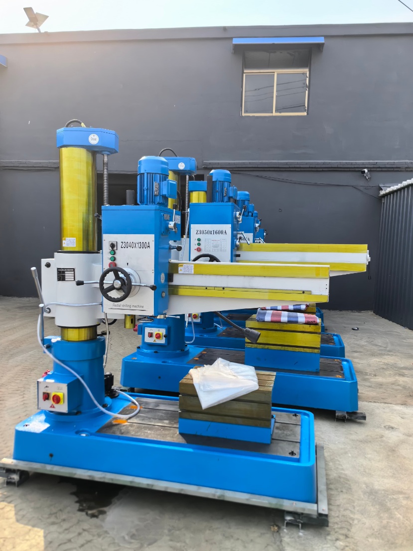 Hydraulic Metal Radial Drilling Machine