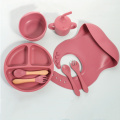 Силиконски сет за хранење за секоја фаза на развој