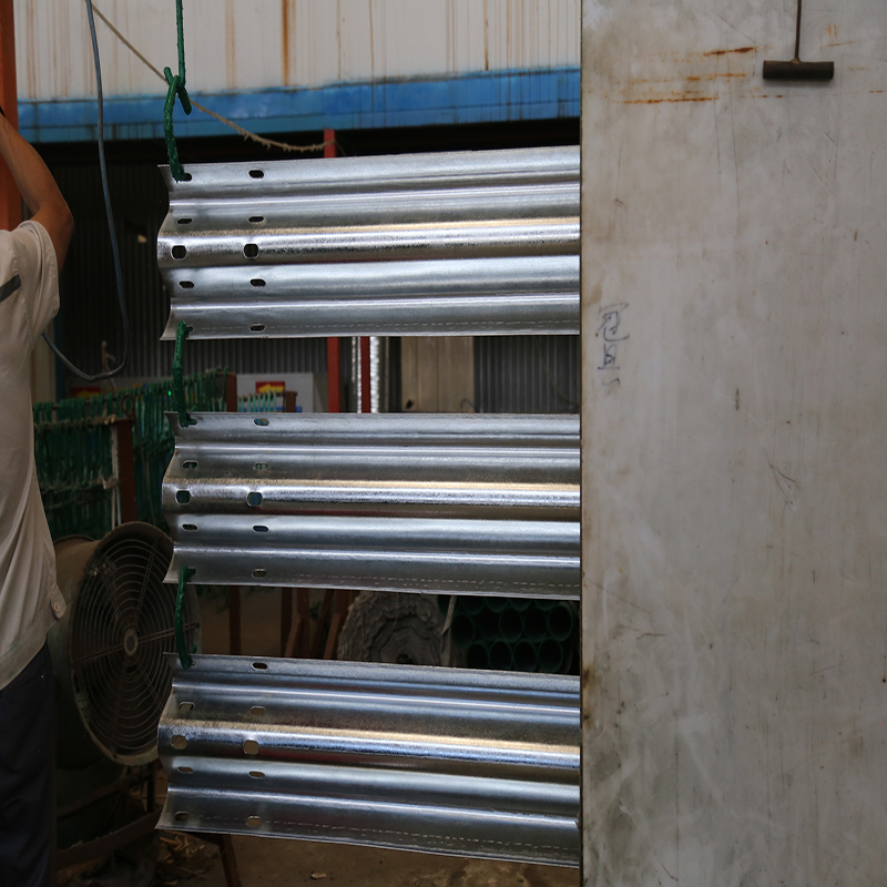 guardrail galvanized highway guard rail price