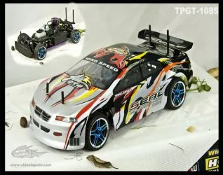 1/10th scale 4WD nitro powered on-road racing car