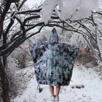 Survival Hooded Reflective Thermal Insulation Poncho Jacket